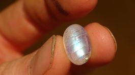 7.3ct Blue Moonstone