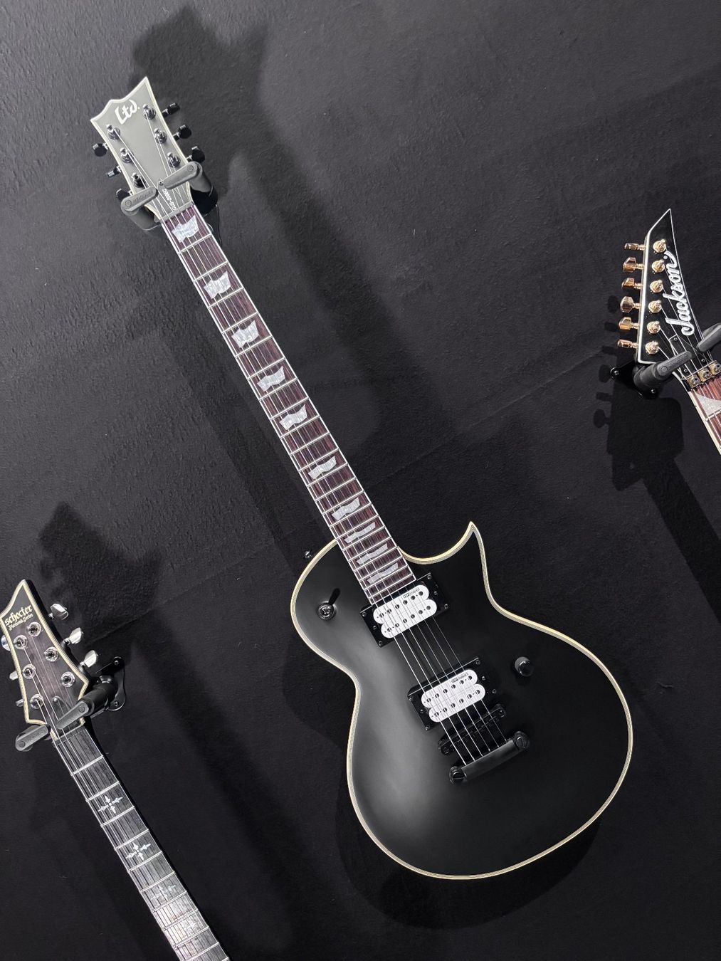 Esp Musikinstrumente: ESP LTD GUS-200EC BLKS Eclipse Black Satin E-Gitarre – Neu und originalverpackt aus Kaiserstuhl AG von GTM-Kaiserstuhl