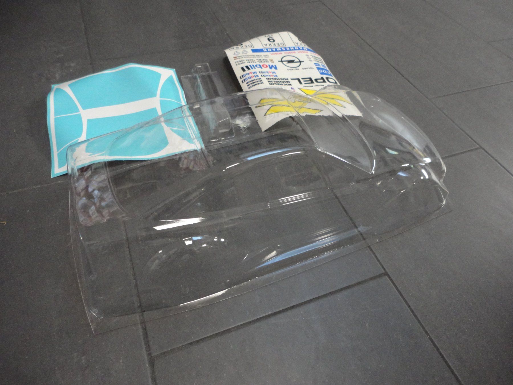 RC Modellbau: Opel Calibra DTM 1:8 Body – Neu und originalverpackt aus Horgen von RcModell 5