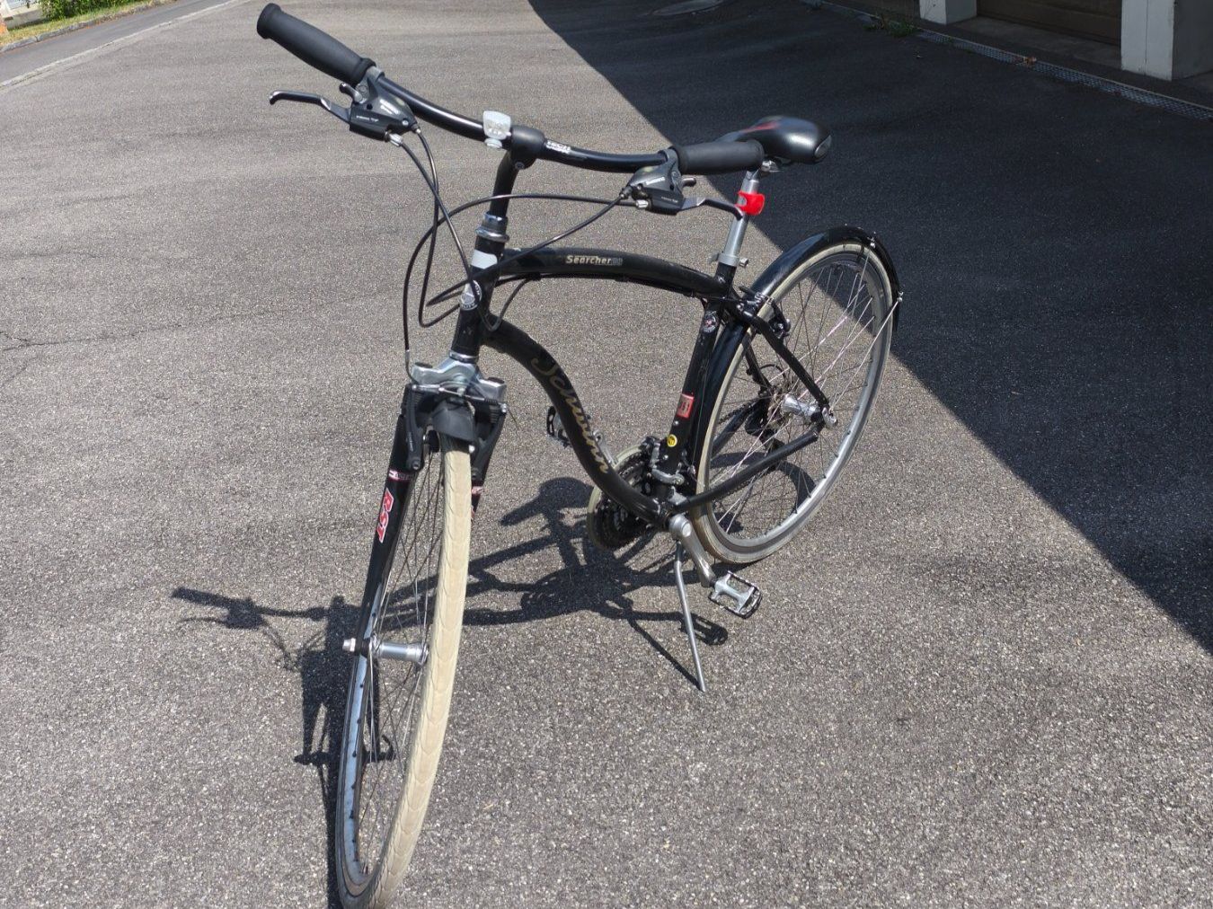 Schwinn Vélos: SCHWINN Searcher - DARK Eagle Boy - Bahnhofsvelo oder mehr? – D'occasion à Thun par art.design.BK