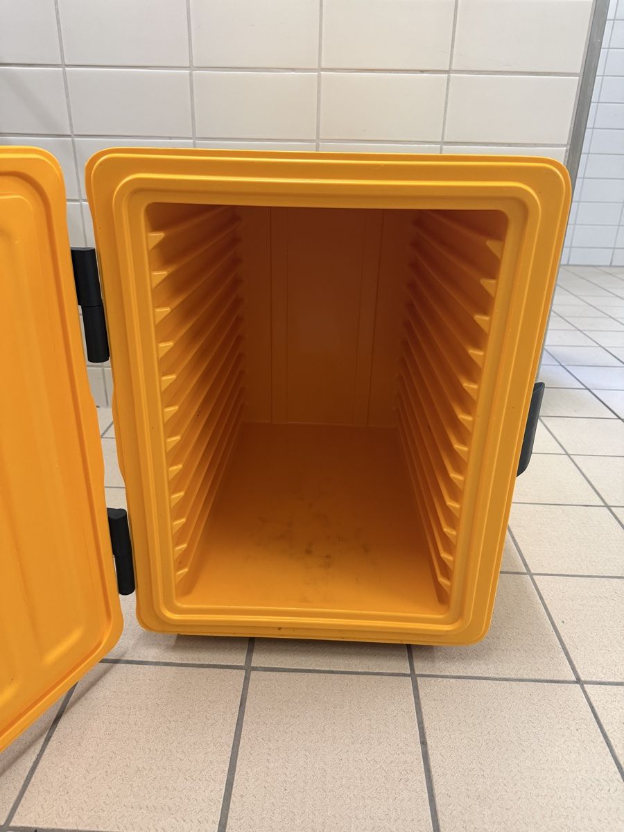Cucine complete: Thermo Transport Box – Usato da Arisdorf venduto da casey-ryback82 1