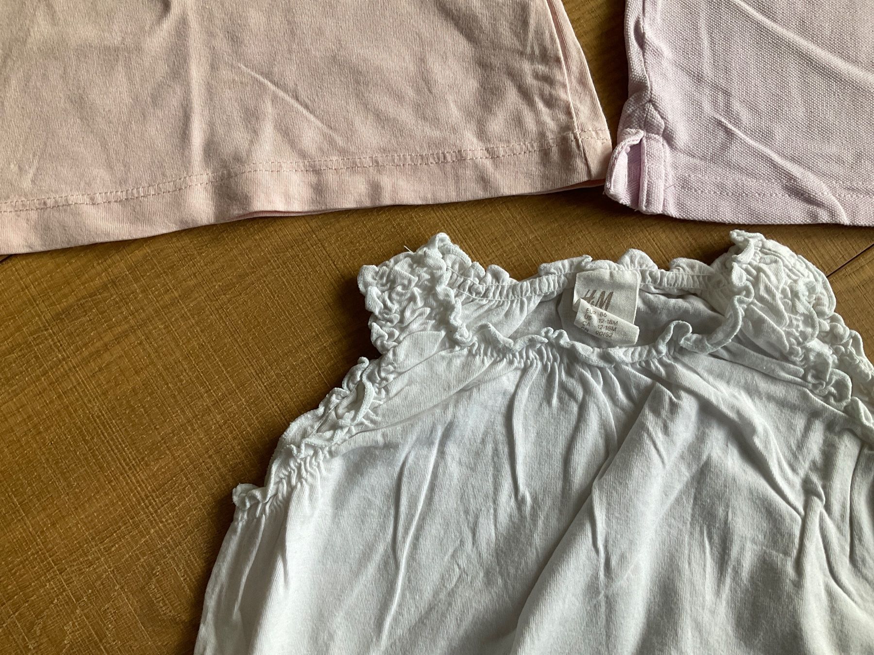 Camicette, T-shirt & Top: 3x Tshirts Gr. 86 – Usato da Winterthur venduto da aionila 3