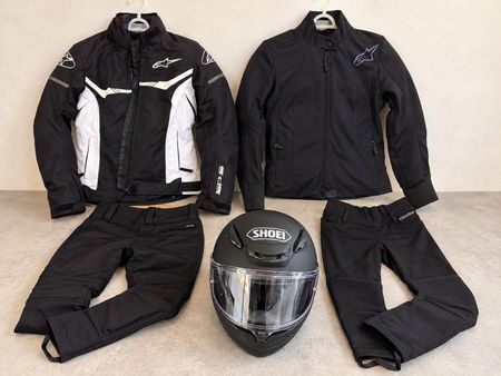 Komplettes Damen Motorrad-Set: SHOEI, ALPINESTARS & BÜSE