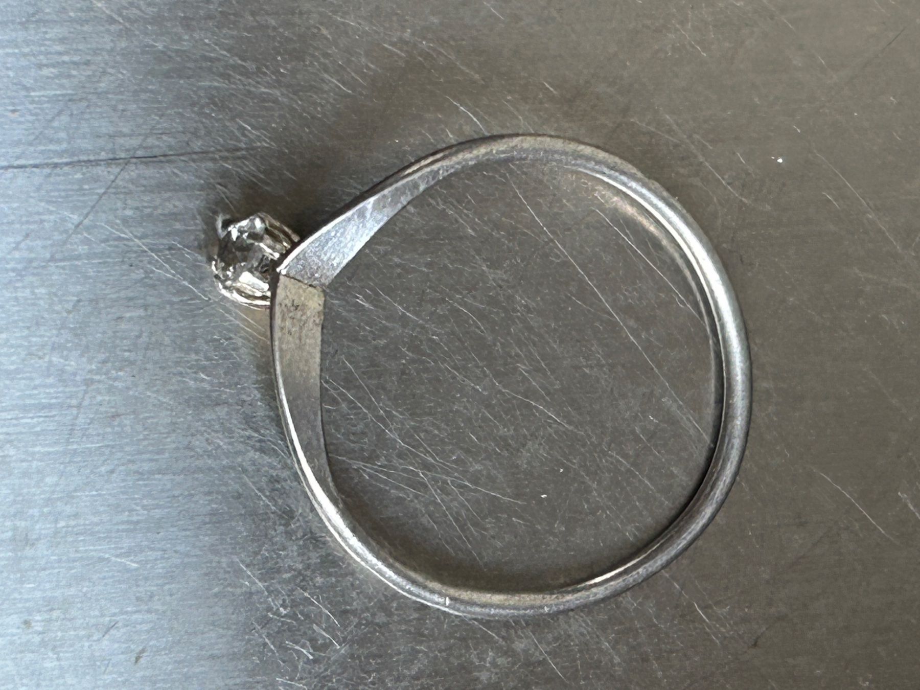 Anelli: Silberring mit kleinem Stein CLASSICO (GR.56) – Usato da Laufen venduto da Bellavitaboom 8