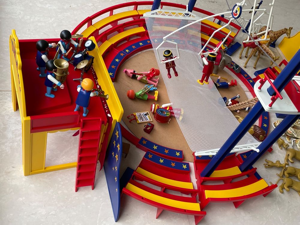 playmobil-zirkus-gro-e-zirkus-arena-gebraucht-in-d-bendorf-f-r-chf