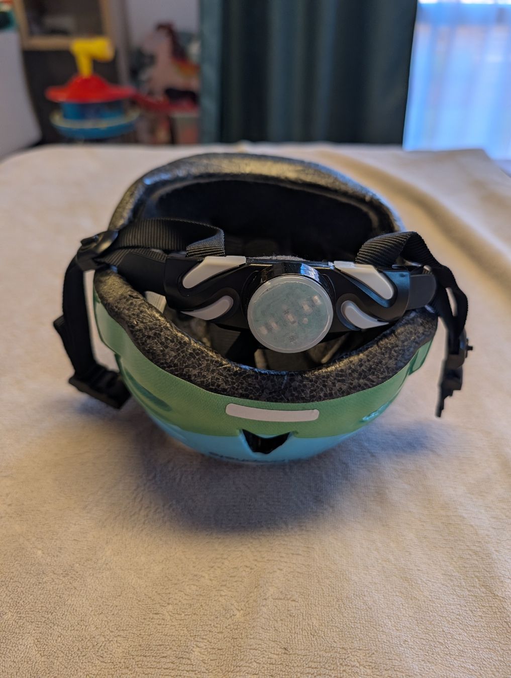Helme: helm – Neu (gemäss Beschreibung) aus St. Gallen von tadi09 3
