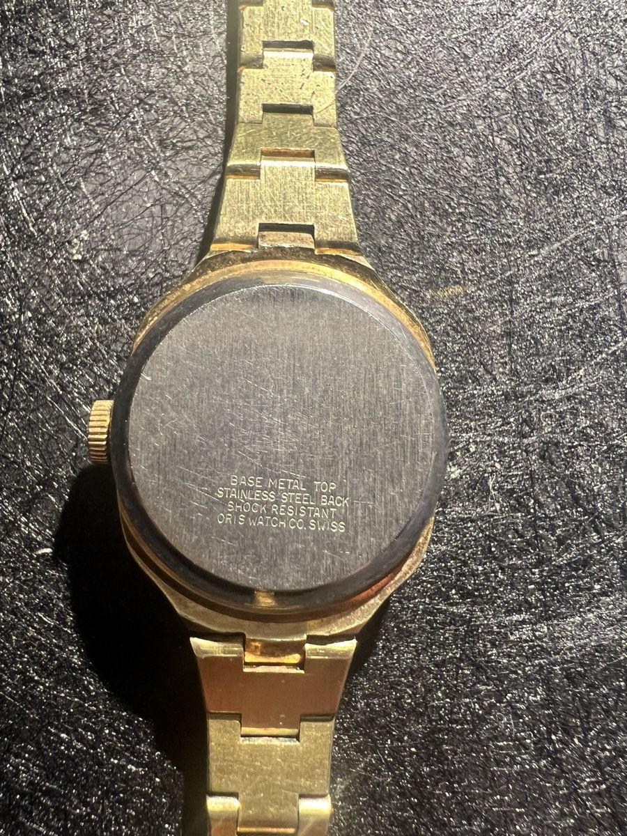 Oris Uhren: Oris Damenuhr – Gebraucht aus Laufen von groove60 1