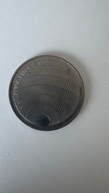 Tutti le monete: 4 MONETE  5 FRANCHI 1980 PERFETTE – Usato da Davesco-Soragno venduto da kappas