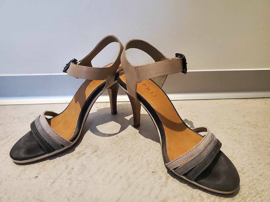 Esprit Damenschuhe: Esquarpins "Esprit" – Gebraucht aus Bernex von Sooeg_01 1