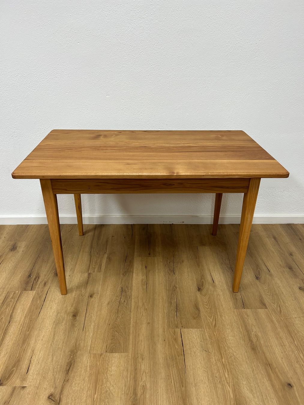 Tables: Esstisch Ulme No. 2 – D'occasion à Basel par MoebelSackmann 1