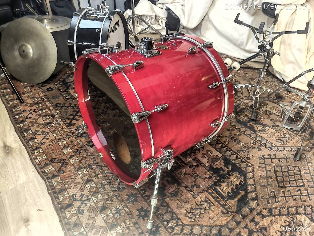 Strumenti musicali: Yamaha Maple Custom Bass Drum – Usato da Schaffhausen venduto da drummat