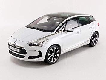 Citroën Modellini d'auto: Citroên DS 5, dunkelblau oder weiss 1:18 – Nuovo e nell'imballaggio originale da Erlenbach im Simmental venduto da Model_box 3