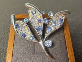 Zweigförmige Vintage Brosche mit bunten Strasssteinen