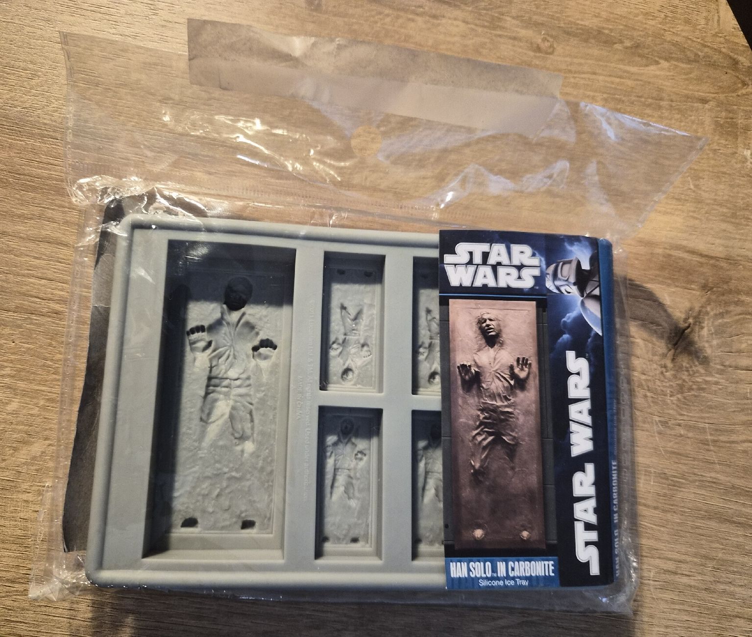 Frigoriferi & Refrigeratori: Star Wars: Han Solo dans la Carbonite - Bac à glaçons – Nuovo e nell'imballaggio originale da La Chaux-de-Fonds venduto da 3pod