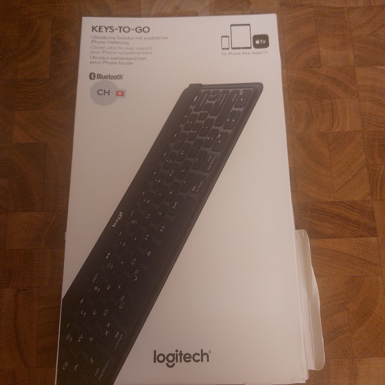 Logitech Tastiere: NEU Logitech KEYS-TO-GO Tastatur iPhone TV – Usato da Freienbach venduto da Stuagert 1