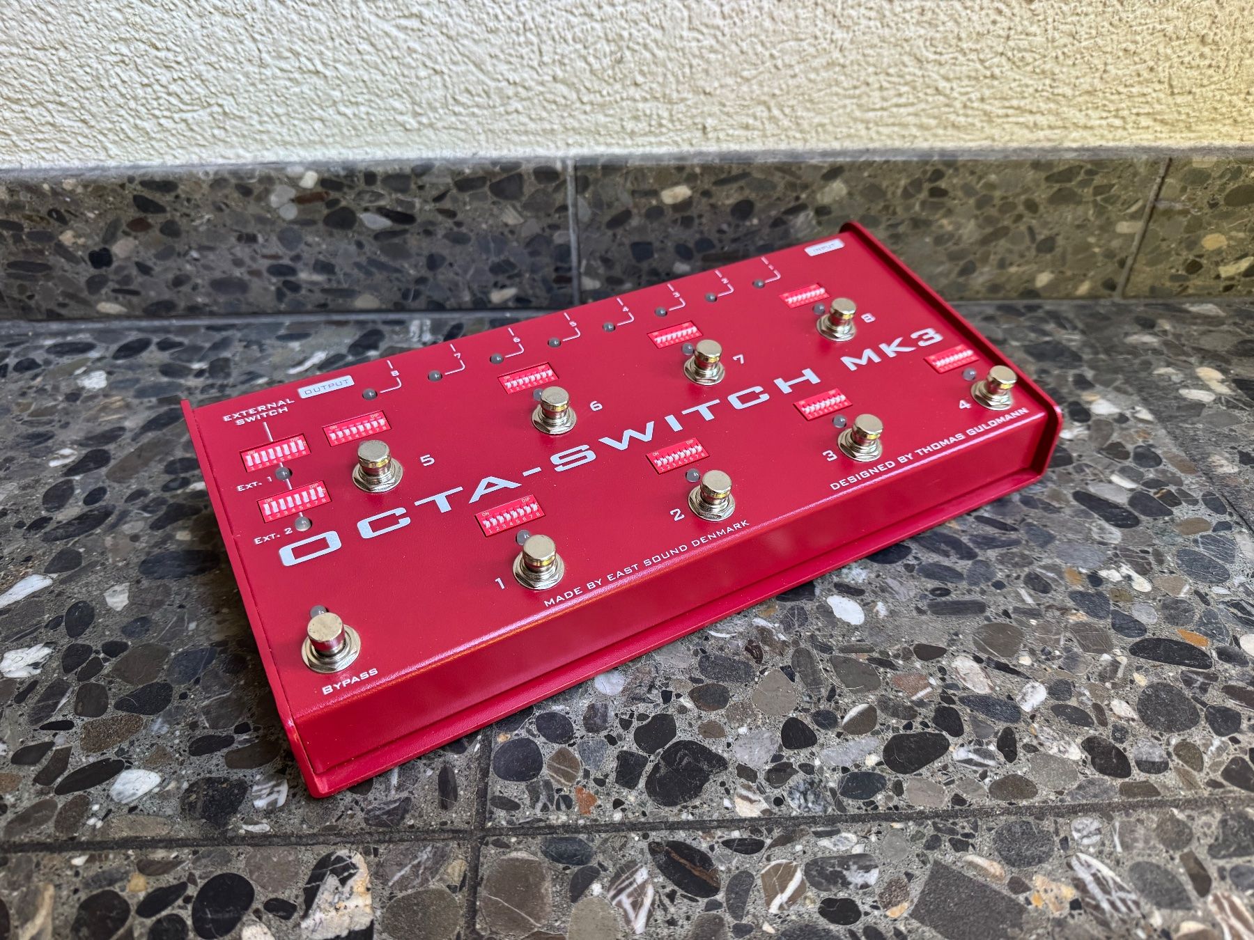 Strumenti musicali: Carl Martin Octa-Switch MK3 – Usato da Bern venduto da A.W.S.R 1