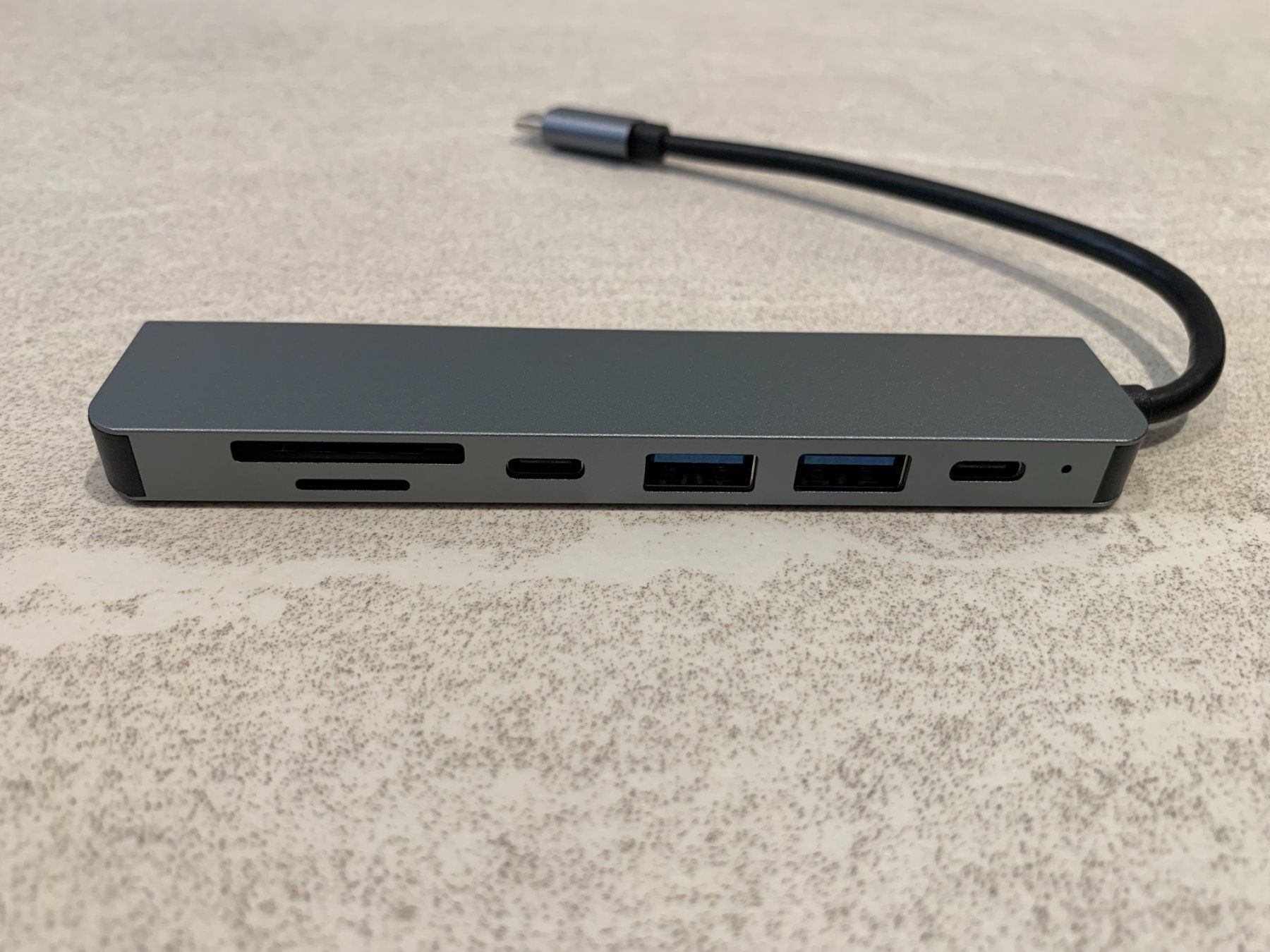 Unità & Adattatore: Adapter 7 in 1 USB-C auf Micro SD, HDMI, USB A, USB C – Nuovo e nell'imballaggio originale da Aarburg venduto da 2..0