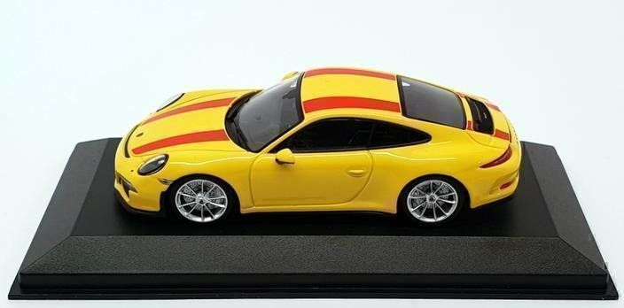 Minichamps Modellautos: Porsche 911 R (2016) – Neu und originalverpackt aus Flawil von Imperiosud 3