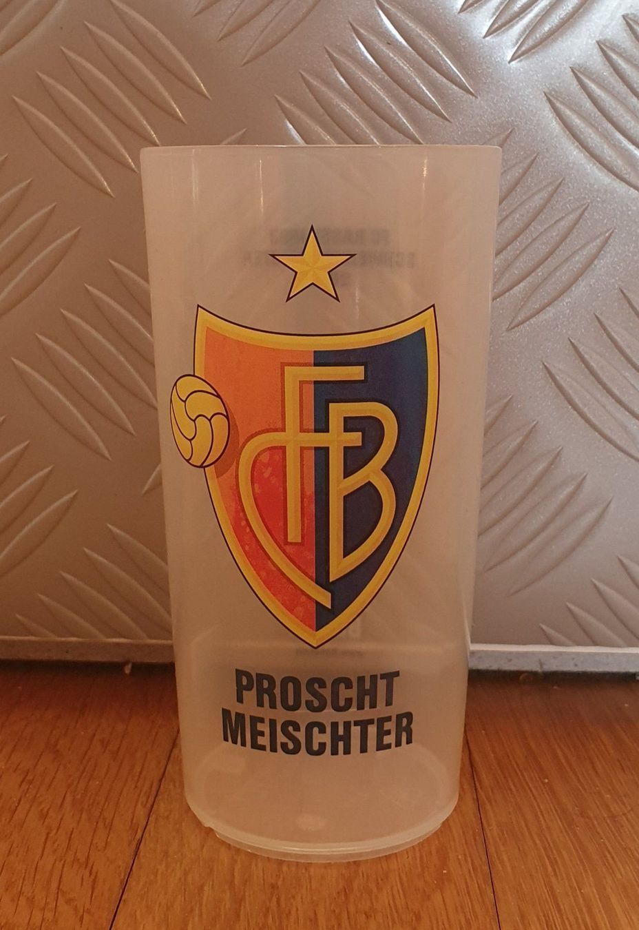 Contenitori & Simili: FC Basel Meisterbecher von 2004 – Usato da Emmenbrücke venduto da Herzog07