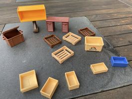 Playmobil: Kisten & Kistchen, Regal und Schreibtisch