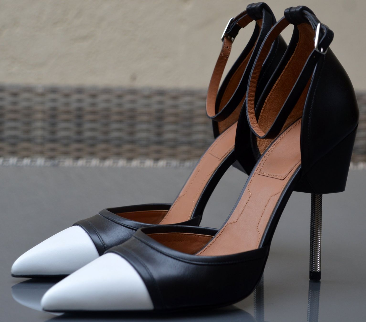 Givenchy Scarpe da donna: Pumps Givenchy .39 – Usato da Collonges venduto da Auganien 7