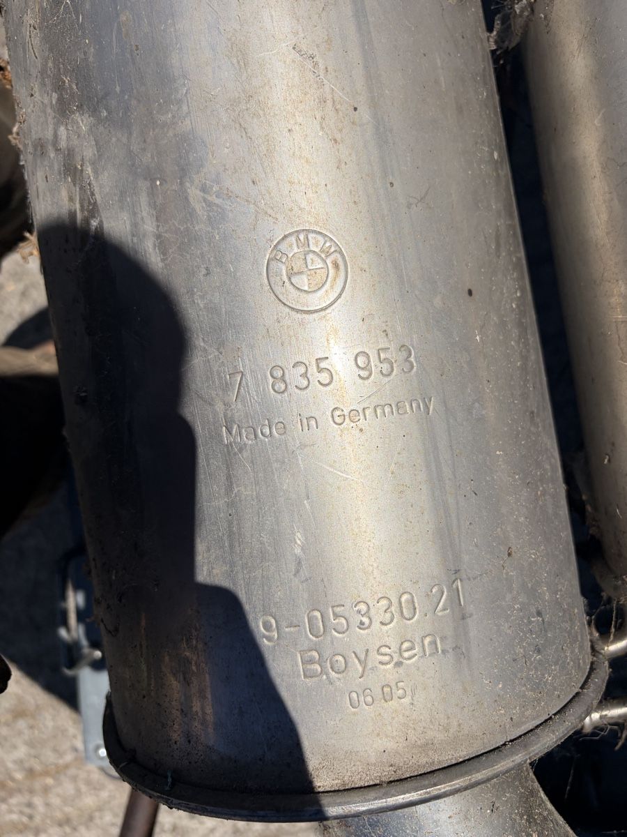 BMW Auspuffanlagen: Bmw M5 E60 Original Auspuffanlage – Gebraucht aus Wettingen von Nici1932 3
