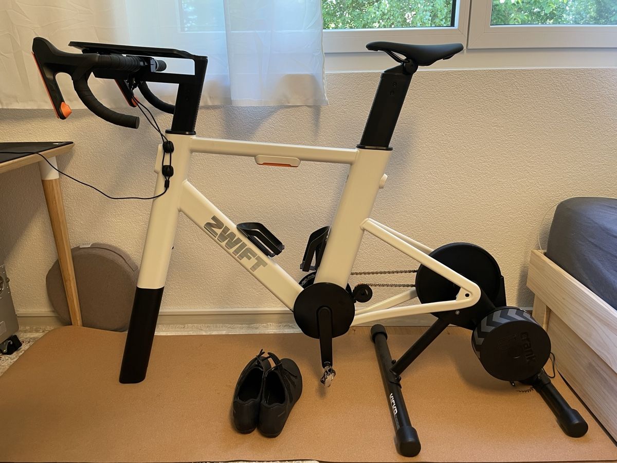 Zwift Ride mit Wahoo Kickr Core Smartbike (Gebraucht) in Beinwil am See ...