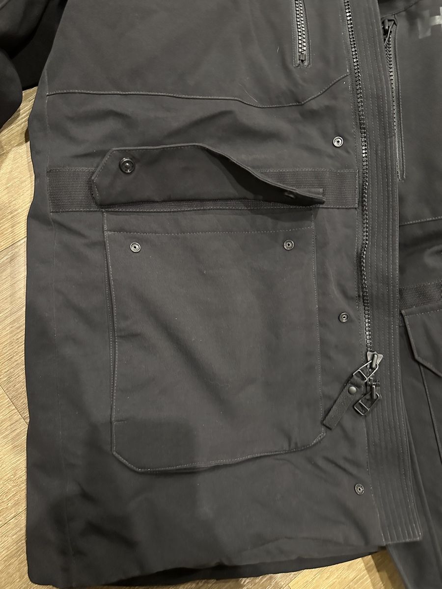 Helly Hansen Manteaux: Helly Hansen Men's Parka Medium – D'occasion à Cimo par speedball93 3