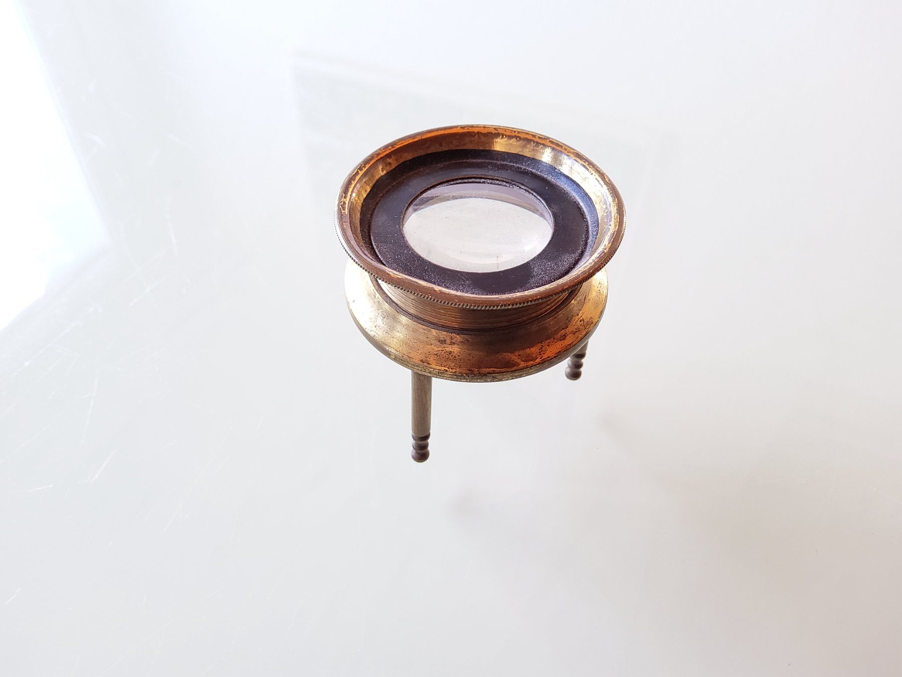 Tutti gli attrezzi: Ancienne loupe de bureau en laiton  – Usato da Malleray venduto da Broc-Mo 5