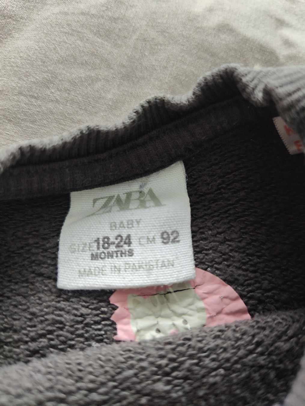 Zara Lotti & Set di vestiti: Kinder Set Zara H&M Panda Pullover Hose Gr. 92 18-24M – Usato da Zürich venduto da sof_f2ts 1