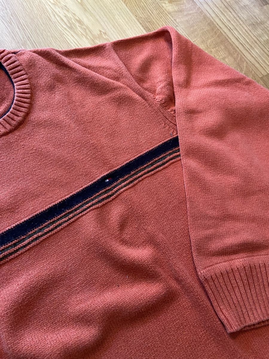 Tommy Hilfiger Maglioni & Felpe: Tommy Hilfiger Sweater – Usato da Schaffhausen venduto da golazo_vines 2