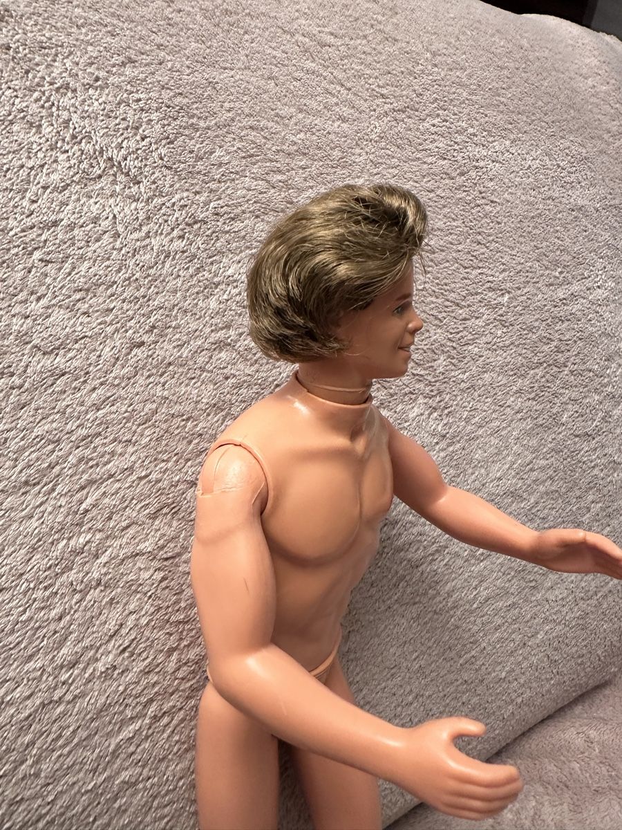 Bambole: Totaly Hair Ken – Usato da Herbriggen venduto da Sehrazade 7