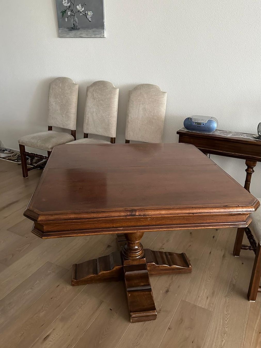 Set di tavolo e panche: Nussbaum Tisch, Stühle und Konsole – Usato da Geroldswil venduto da Sargentimento 1