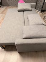 Ausschiebbares Schlafsofa