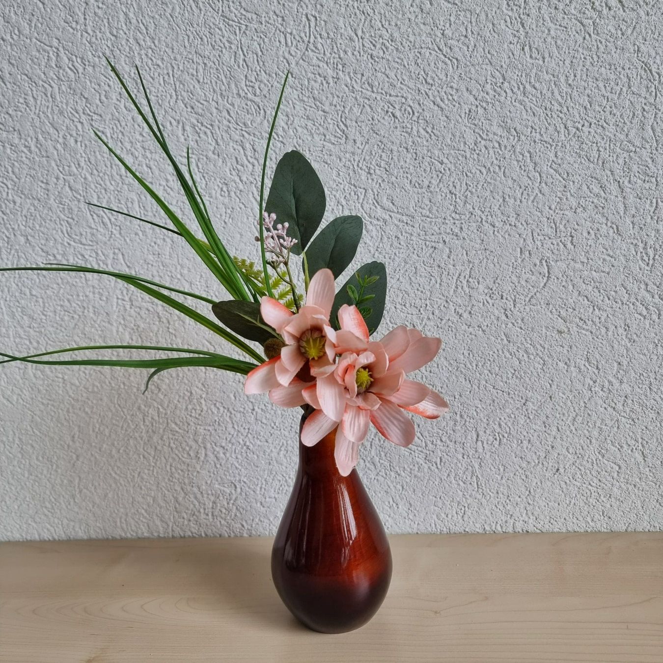 Vasi & Recipienti: 4 kleine Blumenvasen – Nuovo e nell'imballaggio originale da Wetzikon ZH venduto da Alpari