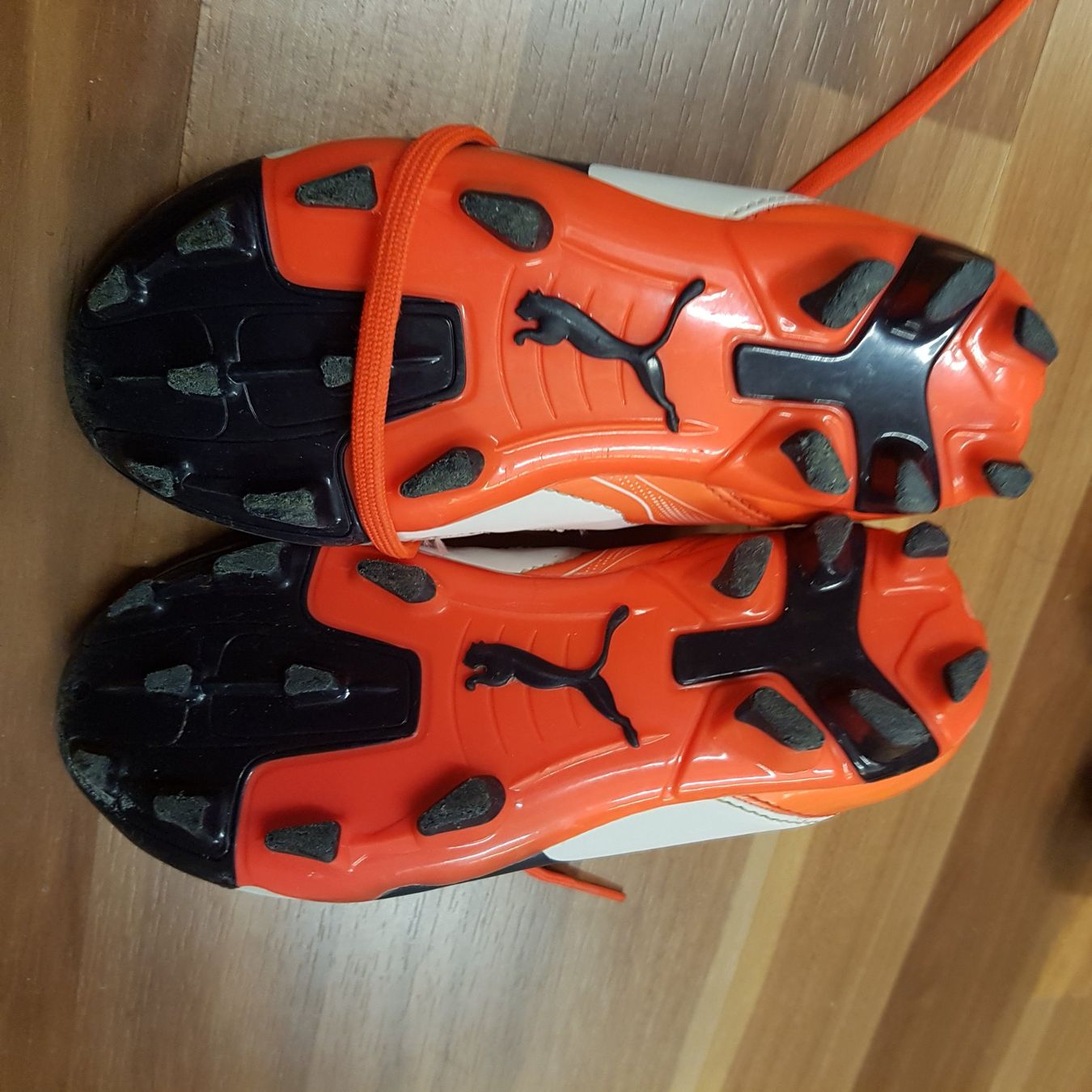 Puma Schuhe für Jungen: Fussballschuh Puma gr 31 K39 – Gebraucht aus Schwarzenburg von Flamingo07 2