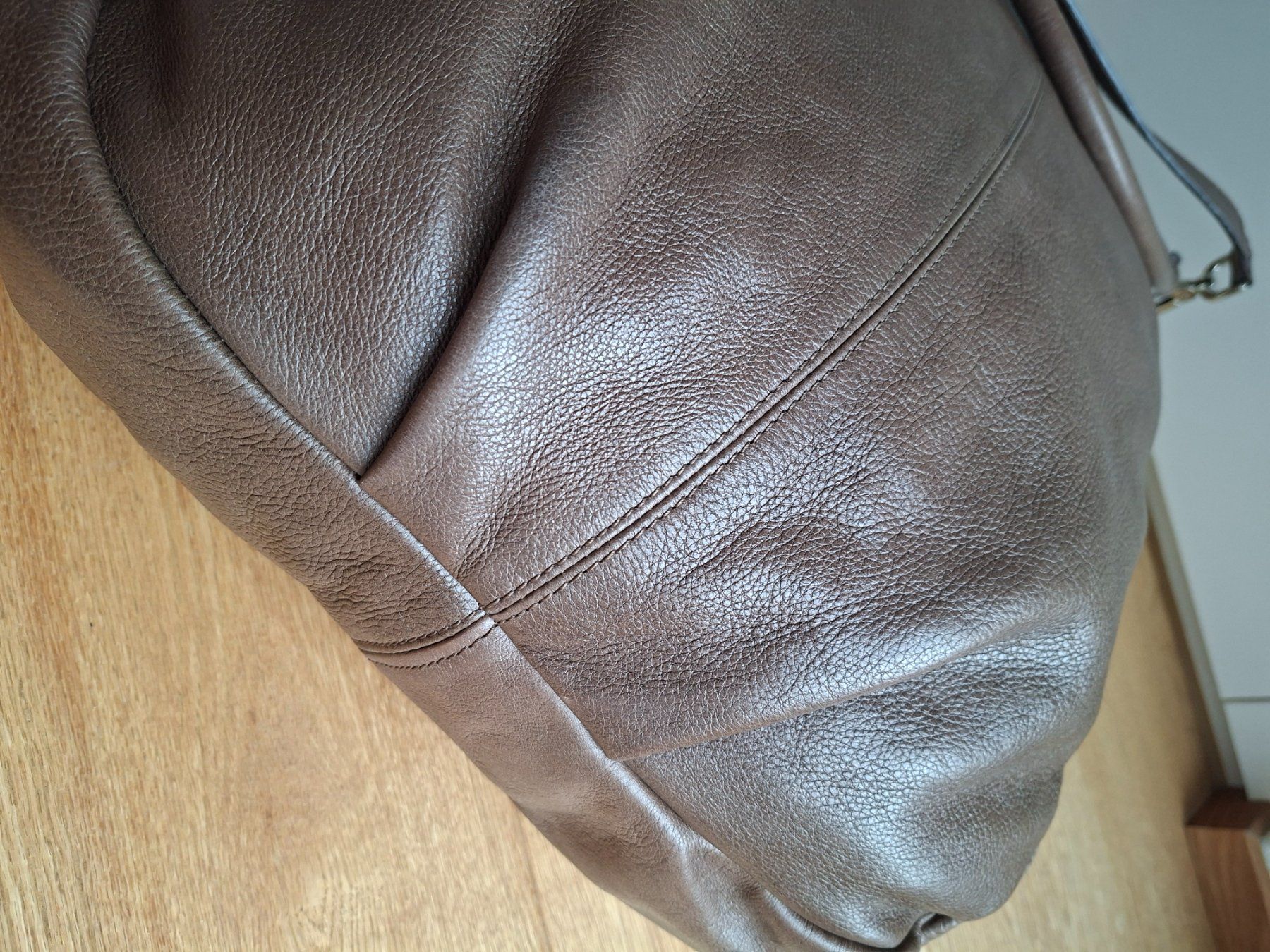 Max Mara Taschen für Damen: Ledertasche Max Mara – Gebraucht aus Winterthur von RoEla 5