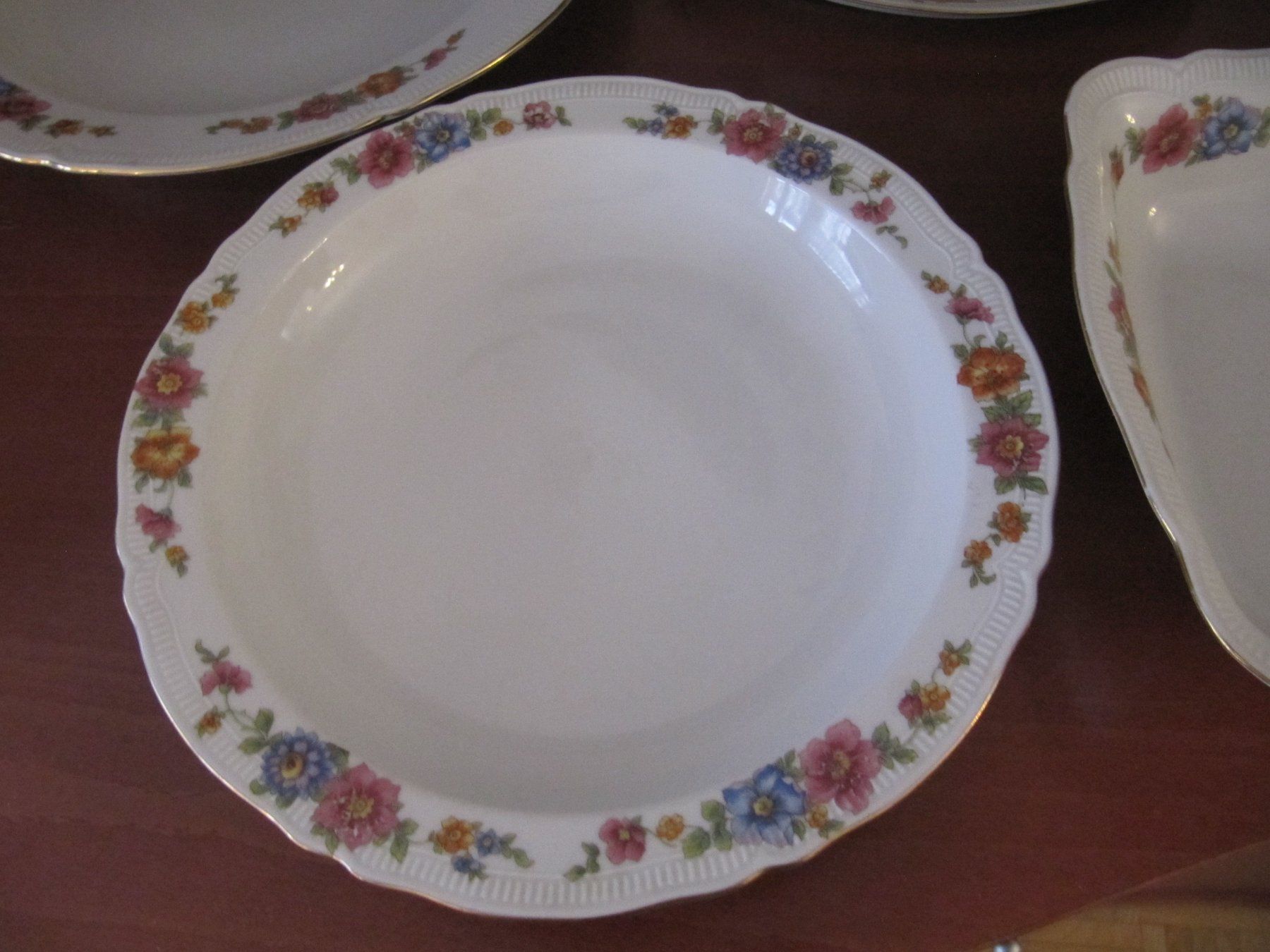 Set di piatti: Langenthal Service Mehrteilig – Usato da Selzach venduto da Sennemeitschi11 7