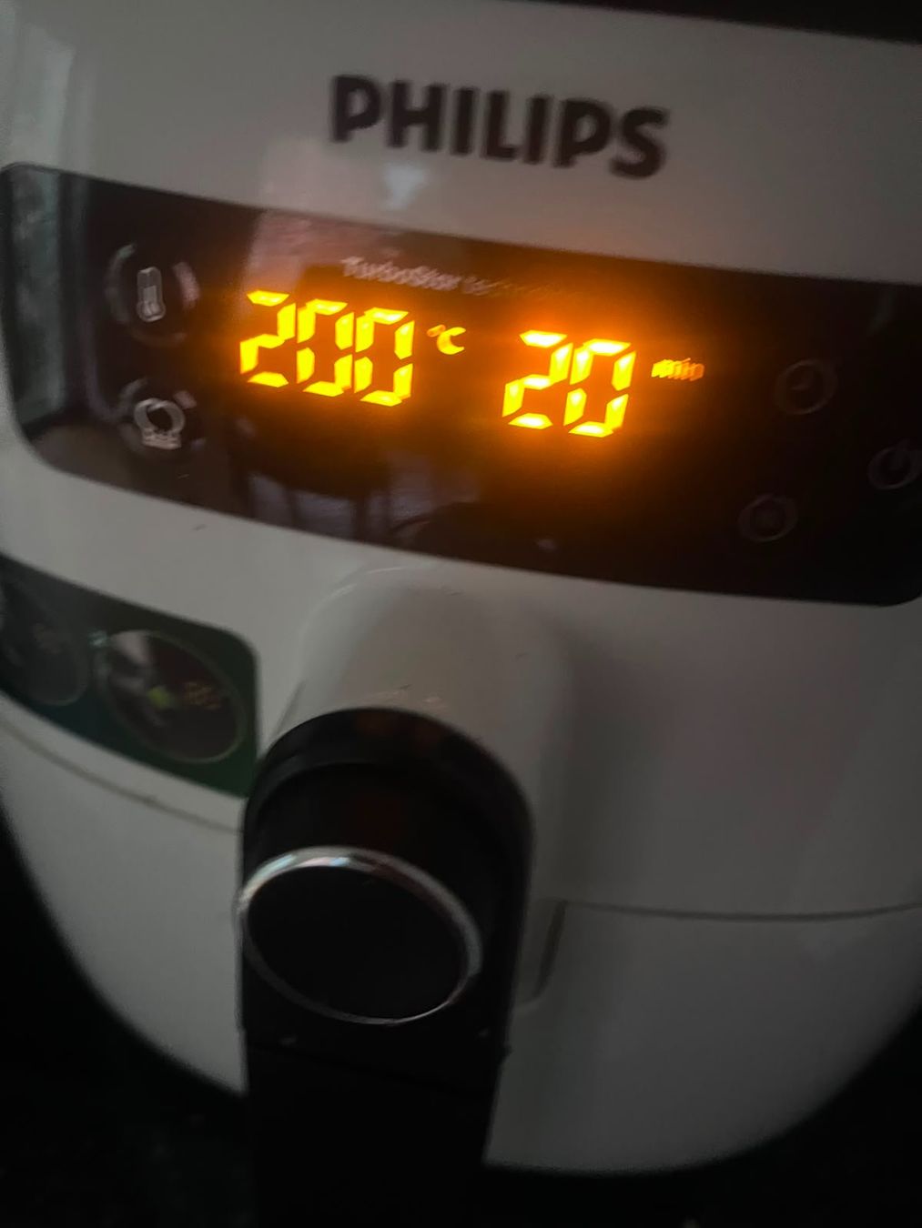 Appareils de cuisine: Philips Airfryer HD9640/01 – D'occasion à Mollis par Frauenfeld1 1