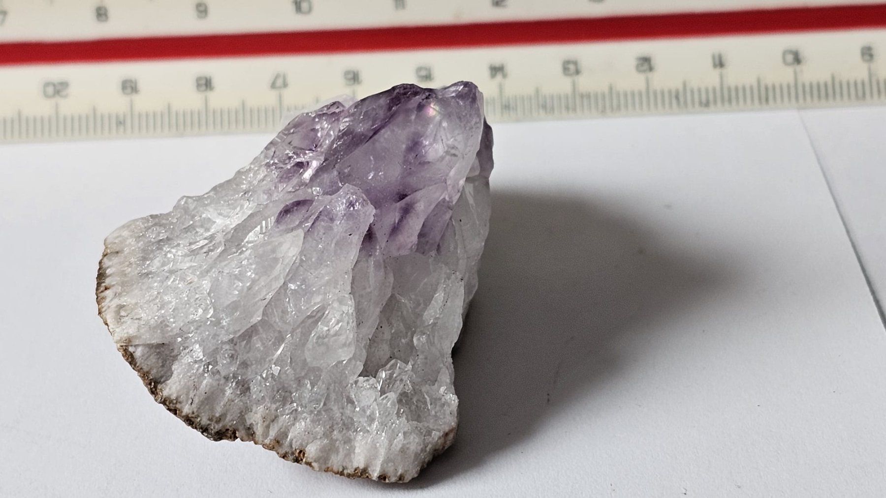 Mineralien & Heilsteine: Natural amethyst and quartz crystal cluster on matrix. – Gebraucht aus St-Légier-Chiésaz von nig_dk7p 4