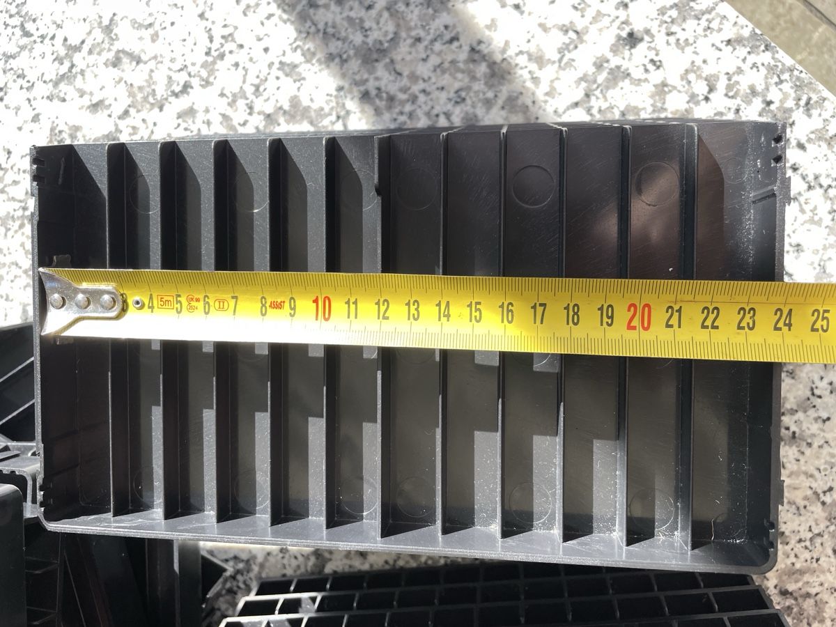Penna & Evidenziatori: Stiftablage / Markerfächer / Spectrum Noir stapelbar – Usato da Andelfingen venduto da Blumenwiese123 5