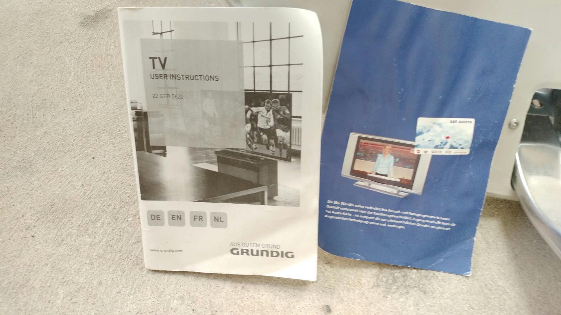 Televisori: Satelliten Anlage, TV, SAT – Usato da Humlikon venduto da Frango02 4