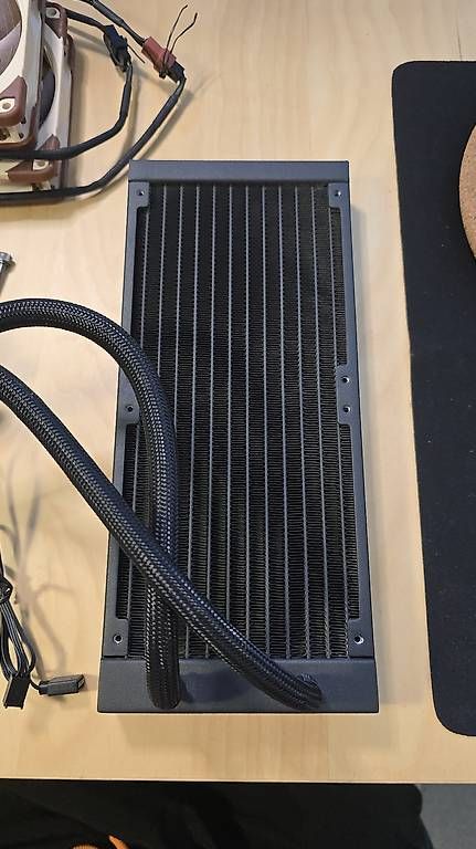 PC: Wasserkühlung master liquid ml240l – Usato da Zürich venduto da mir_hk5m 3