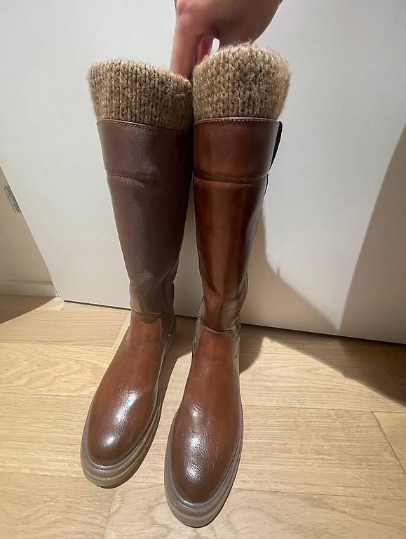 Chaussures femmes:  Braune Stiefel/Boots – Neuf avec emballage d'origine à Spreitenbach par sam_l5fj 1