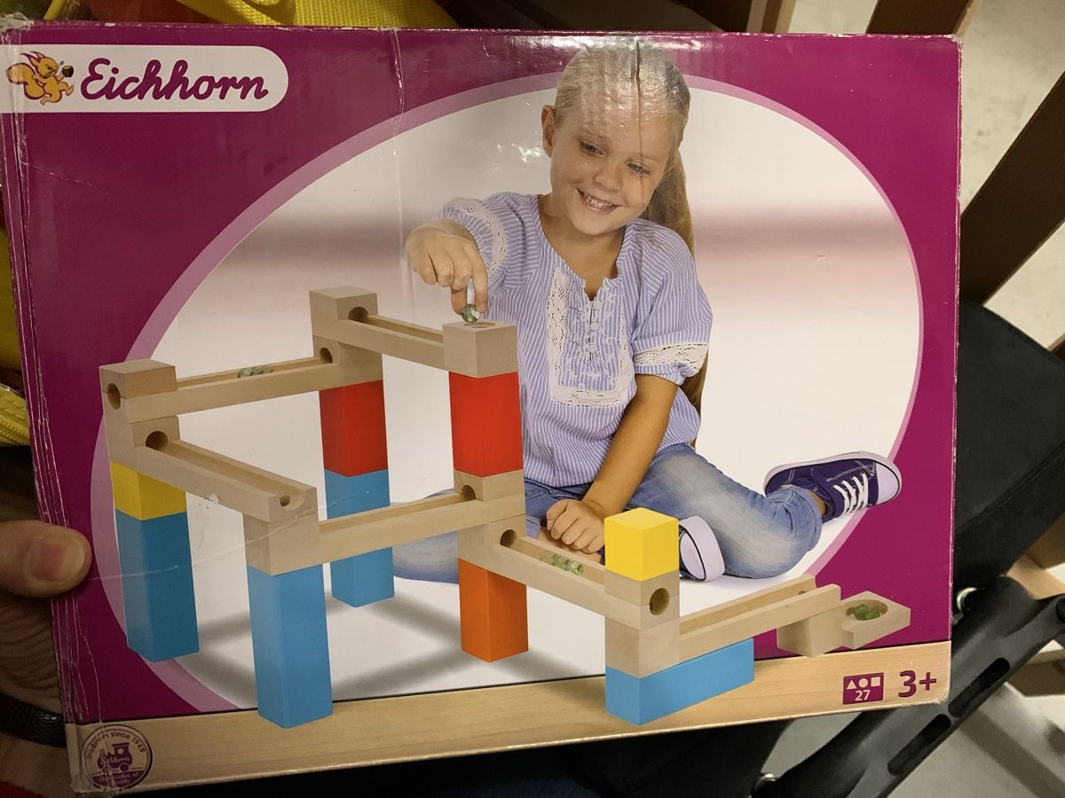 Eichhorn Kit di costruzioni: Spielzeug- Eichhorn Kugelbahn Bausatz – Usato da Zürich venduto da Gross9