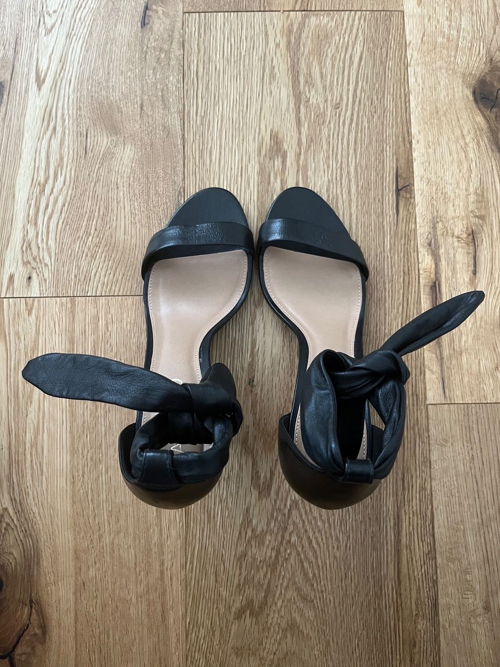 Scarpe da donna: Arezzo Lace-Up Sandalen, Gr. 38 – Nuovo (secondo la descrizione) da Interlaken venduto da fbnscl 1