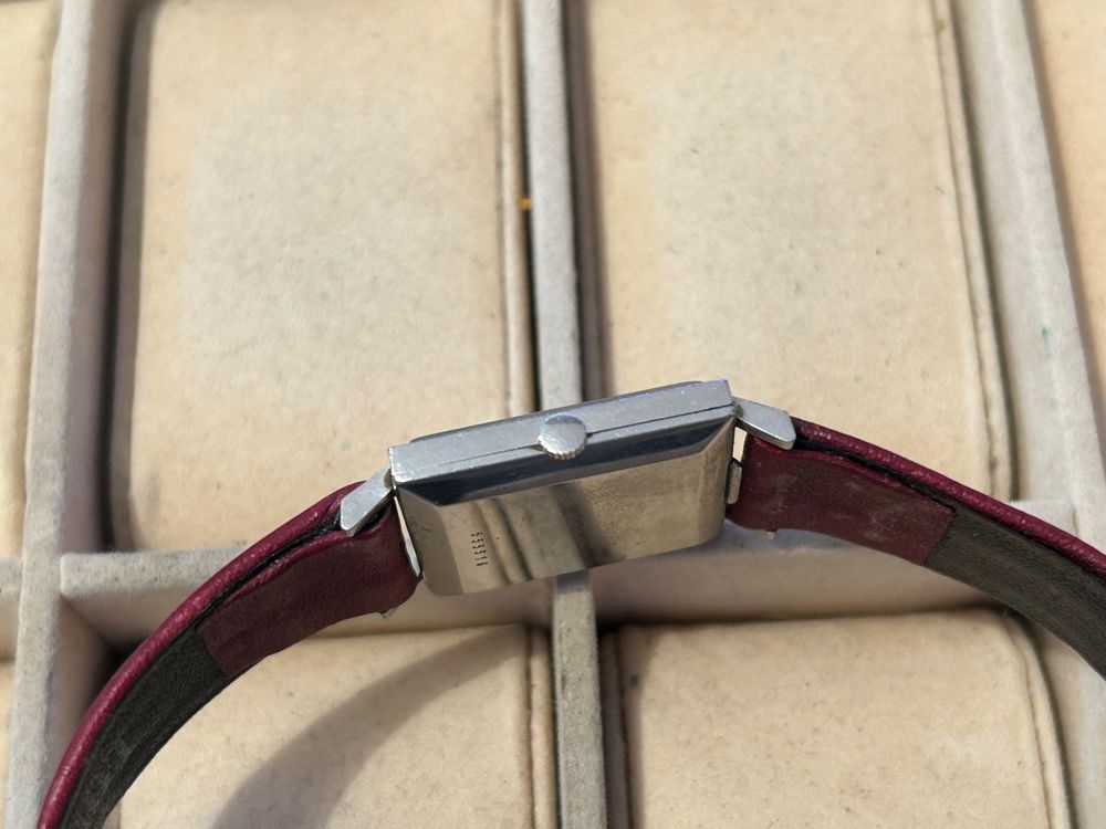 Montre Vintage JUVENIA Pour Homme - Acier Années 1960 - Mécanique à Remontage Manuel
