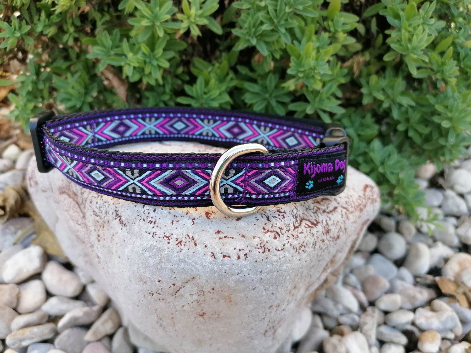 Guinzagli & Collari: Hundehalsband 2cm "Viola" handgemacht – Nuovo e nell'imballaggio originale da Grenchen venduto da KijomaDog 1