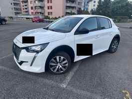 Peugeot e-208 Elektro - 11.2023 - 24'000km - Hagelschaden
