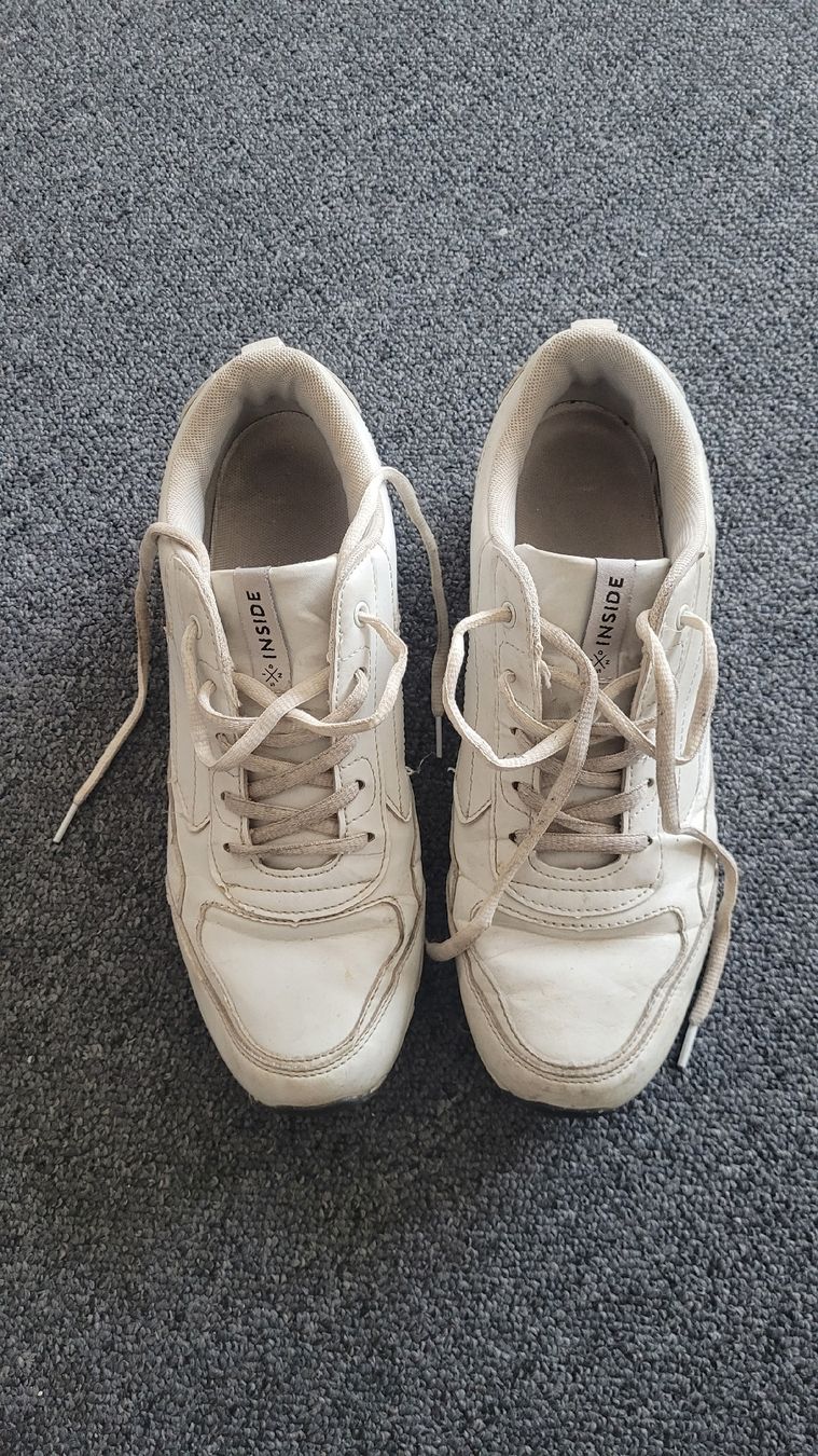 Scarpe da uomo: Herren-Sneakers Marke INSIDE, Gr.42 – Usato da Schöfflisdorf venduto da CrRG21